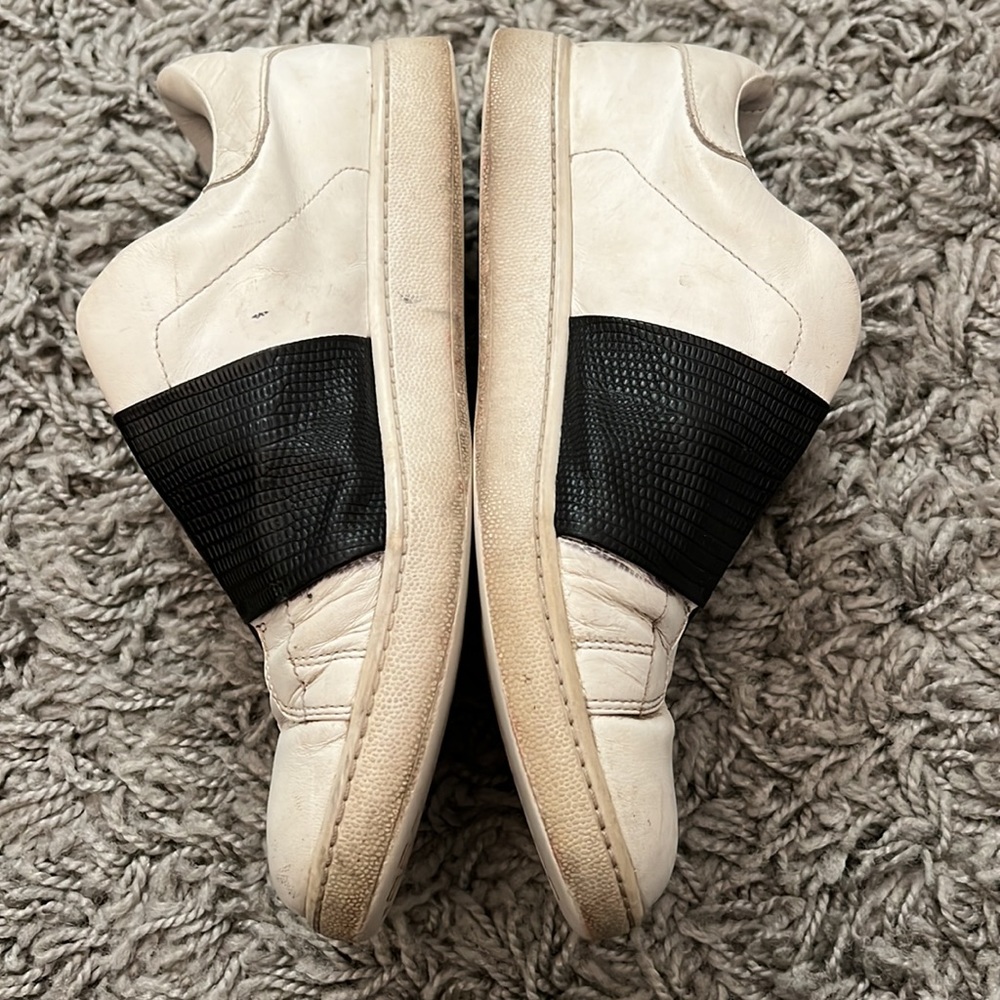 🔵Vince “Vista” White and Black Sneakers - Picture 5 of 8